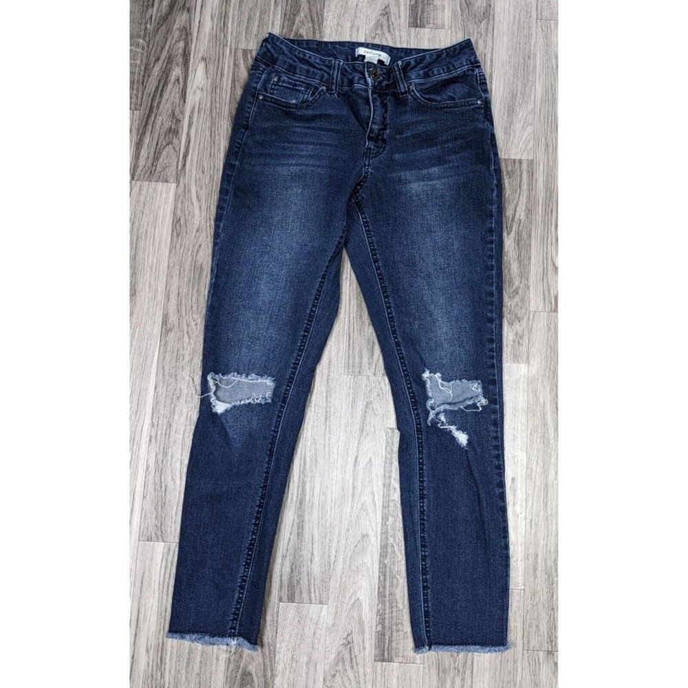Refuge‎ Size 2 Distressed Fringe Hem Whiskered Skinny Denim Blue Jeans